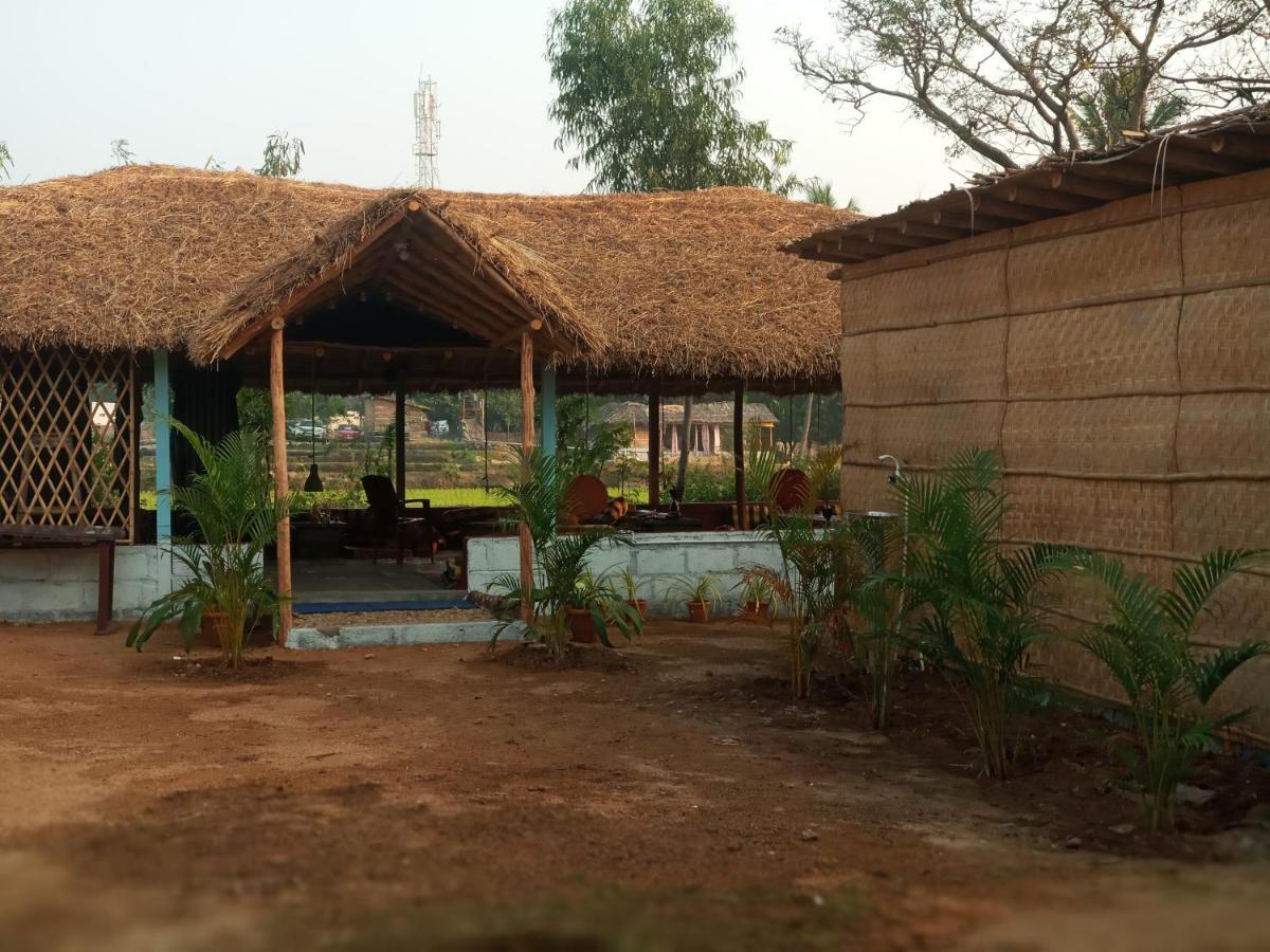 Hampi Nature Cottage Luaran gambar