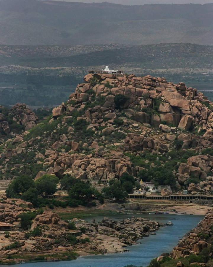 Hampi Nature Cottage Luaran gambar