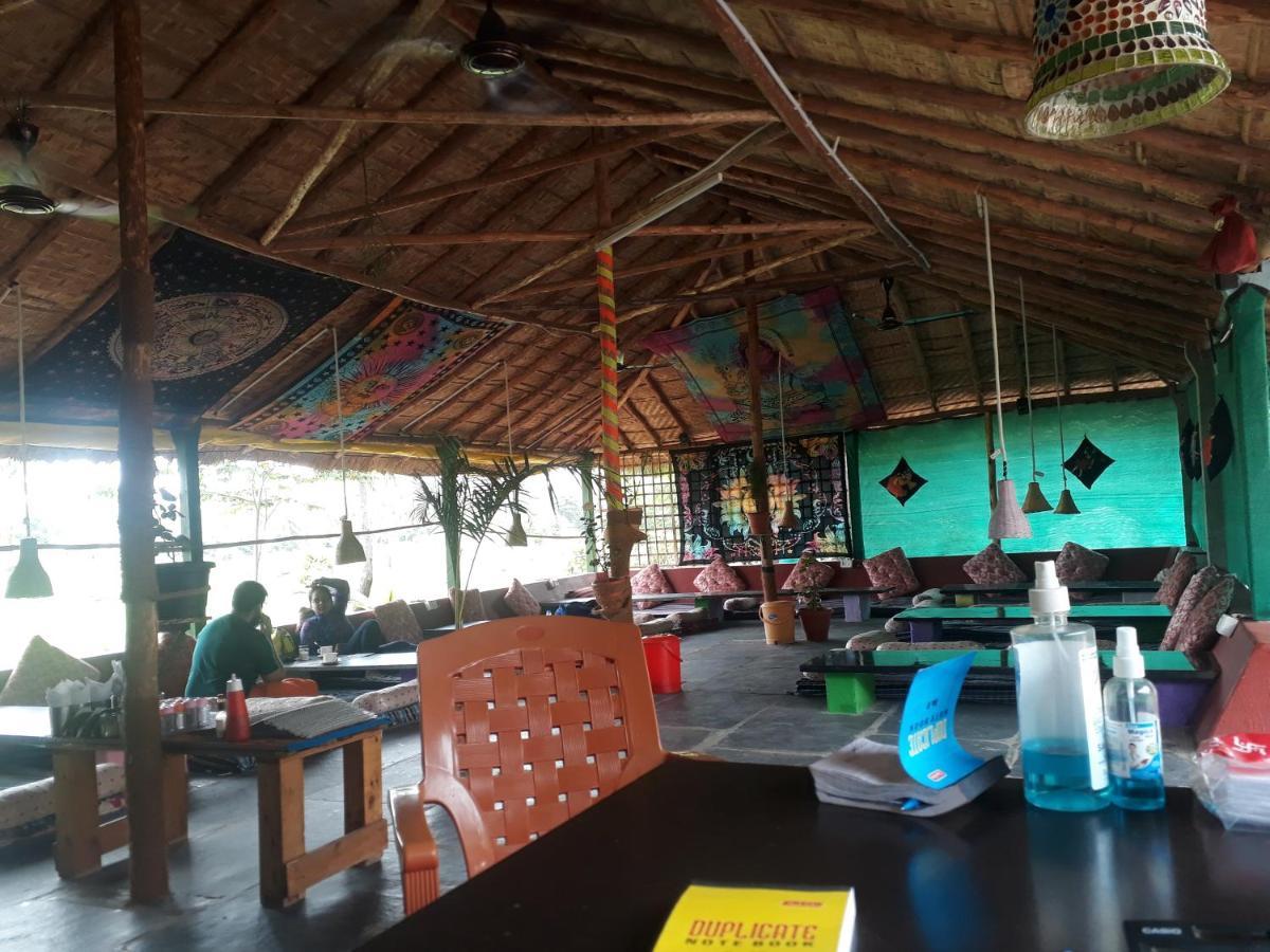 Hampi Nature Cottage Luaran gambar